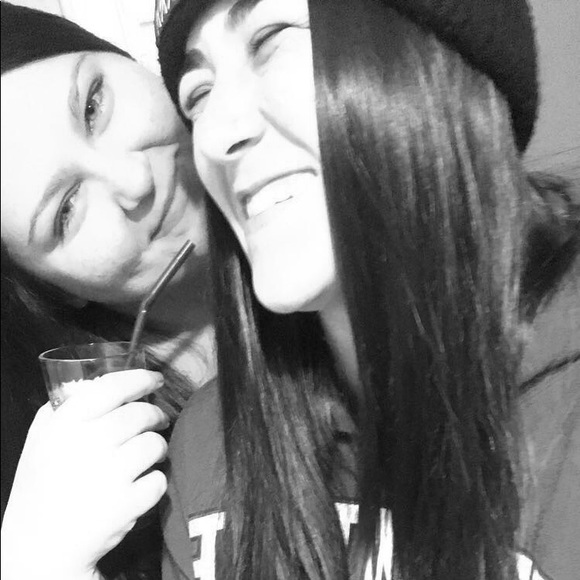 Meet your Posher, Dana - Picture 1 of 1